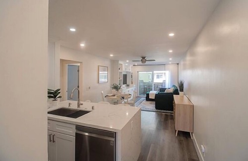 Port Hueneme Condominio | Perfect Beach Retreat in a Gaged Community!