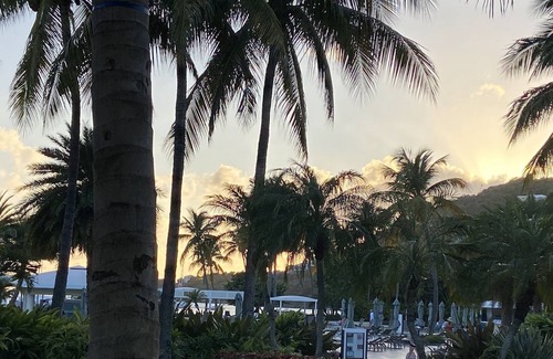 Great Cruz Bay Complejo | Perfect Caribbean escape, pristine white beaches water sports 5 star restaurants