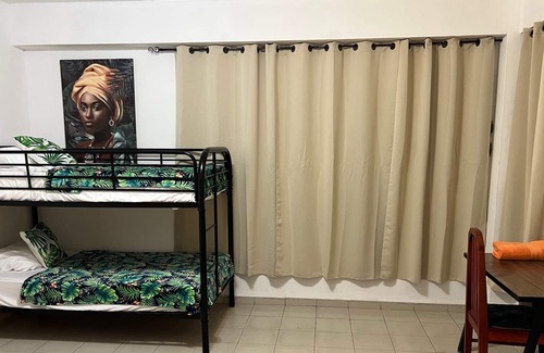 El Cangrejo Apartamento | Perfect Central Location for Anything especially if you want to Learn Spanish