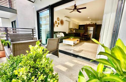 Centro Apartamento | Perfect Condo at Arenis, Oceanview Pool and Gym