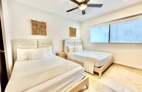 Centro Apartamento | Perfect Condo at Arenis, Oceanview Pool and Gym