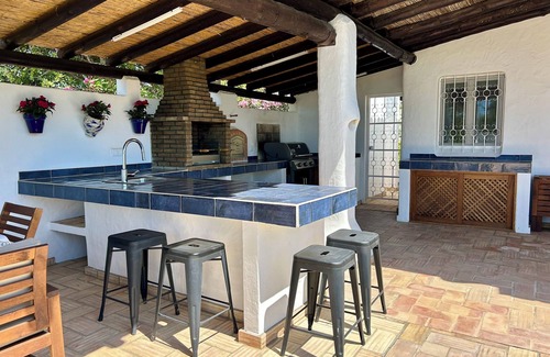 Quatrim do Sul Villa | Perfect family and friends retreat with amazing pool.