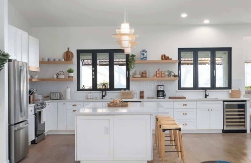 Paradise Valley Village Casa | Perfect Family Retreat: Pool, Mini Golf + Jacuzzi