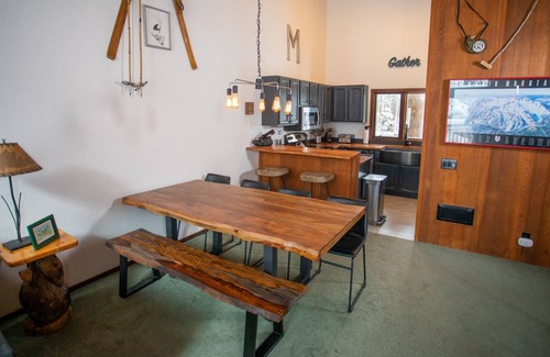 Mammoth Lakes Casa | ¡Meadowridge Family Gathering Home para las fiestas!
