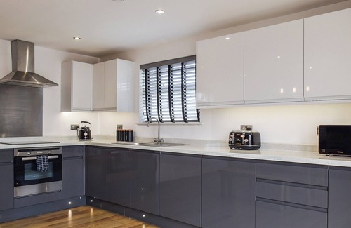 Ammanford Cabaña | Alojamiento de 3 habitaciones en Twyn