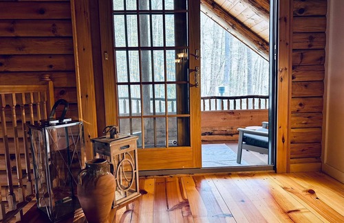 Glendale Casa | Perfect for Entertaining and Relaxation in the Berkshires!Furnished Country Home