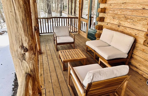 Glendale Casa | Perfect for Entertaining and Relaxation in the Berkshires!Furnished Country Home