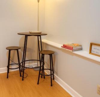 Morgantown Apartamento | Perfect for Groups! 3BR-3BA Near WVU & Downtown