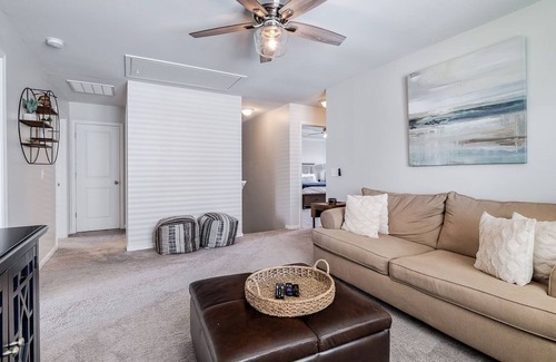 Pooler Casa | Perfect Getaway Close to Downtown Savannah Gulfstream Hyundai Airport