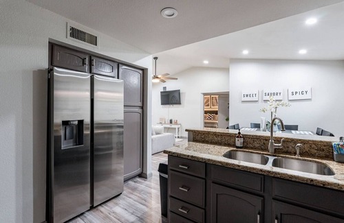Mesa Casa | Perfect Getaways Combo Unit~Pet Friendly~Fire pit