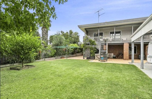 Clifton Springs Casa | Perfect Holiday Home - Sleep 10 Guests