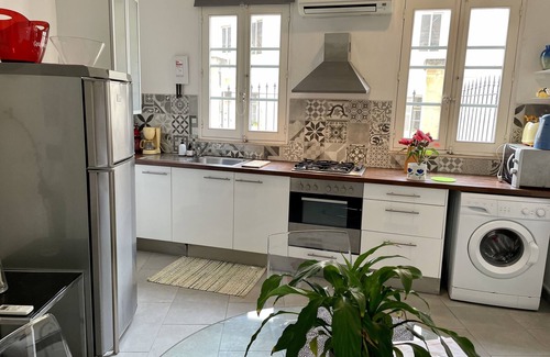Sliema Apartamento | Casa de vacaciones perfecta frente a la bahía de Balluta
