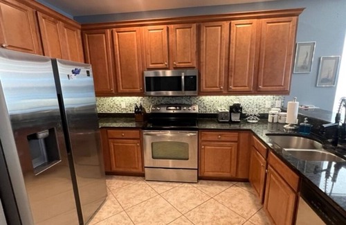 Botanica Lakes Casa | Perfect home away from home. Spacious clean home w/upscale community amities.