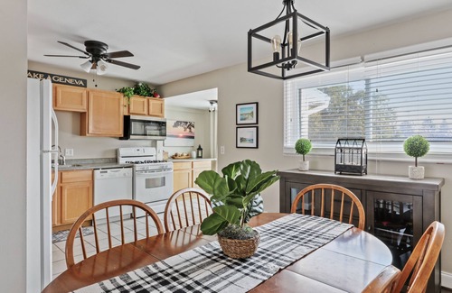 Lake Geneva Casa | Perfect home for your weekend Lake Geneva Getaway.