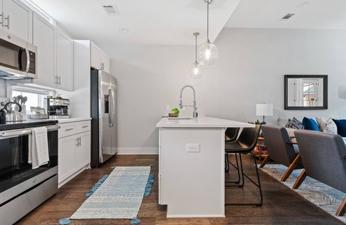 Historic Waverly Casa | Perfect Home to Hang Your Cowboy Hat for CMA Fest
