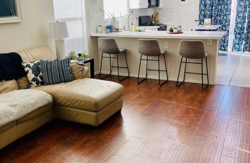 Enterprise Casa | Perfect Las Vegas getaway. 12 minutes to the strip. 2 bedrooms. All amenities