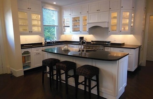 Cape May Casa | 7 camas, 6 baños, junio de 2020 Interior moderno, exterior victoriano, cerca de todo