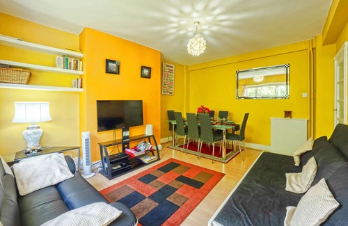 West Hampstead Apartamento | Ubicación perfecta, a 4 minutos del metro! Ligero, espacioso y cómodo, para 7 personas.