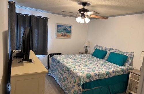 Myrtle Beach Apartamento | Perfect Location at the Beach! 1st floor Unit !