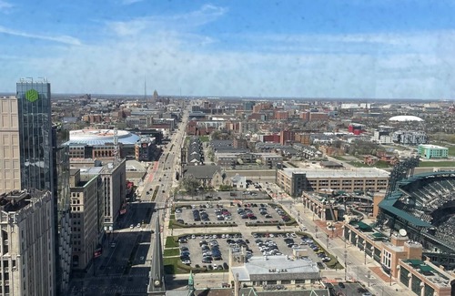 Downtown Detroit Apartamento | Perfect location for all the NFL Draft action!