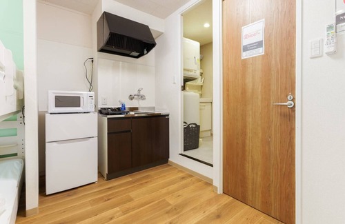 Dotonbori Apartamento | Perfect location for sightseeing Maximum 8 people - Matsuyamachi Building 2nd to 4th floors / Osaka Ōsaka