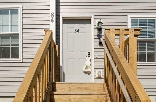Middletown Casa | Perfect Location w/ everything in a comfort single room