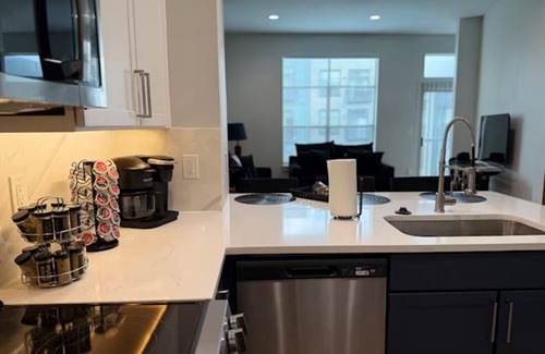 Deep Ellum Apartamento | Perfect Location/Walk 2 Baylor/ Minutes away from Downtown/FreeParking /Gym/Pool