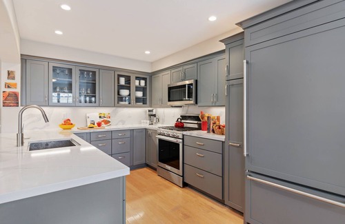 The Mesa Condominio | Perfect Mesa Retreat | Remodeled Condo with a Pool