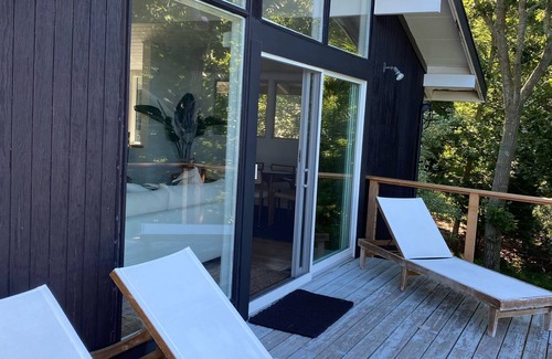 Clearwater Beach Casa | Mid-Century Waterfront House East Hampton retiro durante todo el año