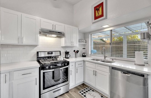 Moreno Valley Casa | Perfect Moreno Valley Getaway Near UC Riverside!