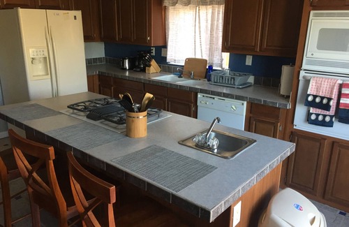 Wofford Heights Casa | ¡Escapada perfecta a la montaña con vistas panorámicas!