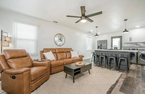 Dumas Casa | Perfect Peach with Game Room