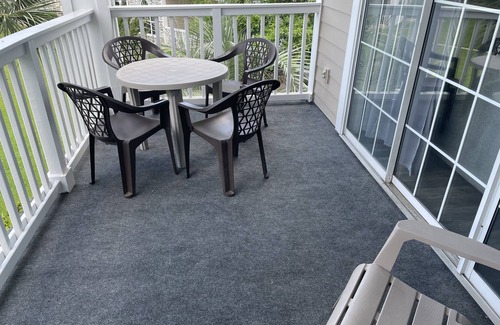 Central Myrtle Beach Condominio | Perfect Pet Friendly 2 Bedroom Condo in the Heart of Myrtle Beach!