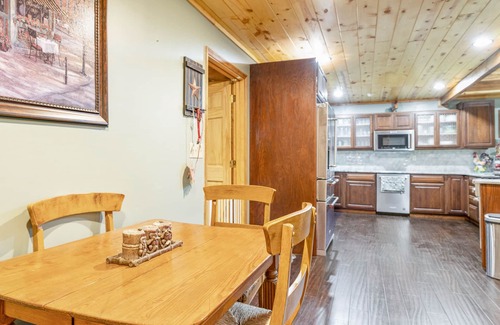 Gatlinburg - Pigeon Forge Cabina | Perfect Place