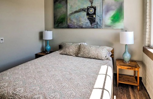 Hickory Apartamento | Perfect Private Deluxe Suite in Downtown Hickory!