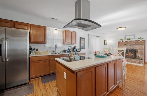 Coffeyville Casa | Perfect Private Getaway Minutes to Virginia Beach!