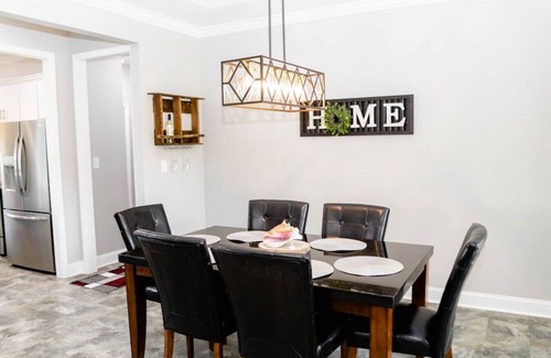 Greenville Casa | Perfect Private Getaway by ECU