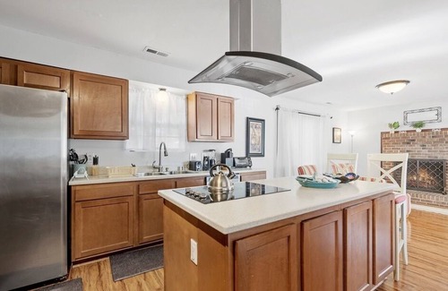 Virginia Beach Casa | Perfect Private Getaway Minutes to Virginia Beach!