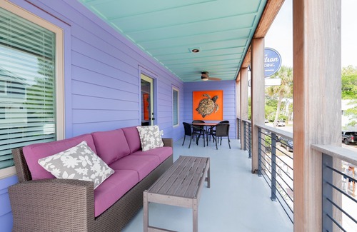 Folly Beach Apartamento | NUEVO listado de vacaciones Folly, Perfect Purple Palace Apt A