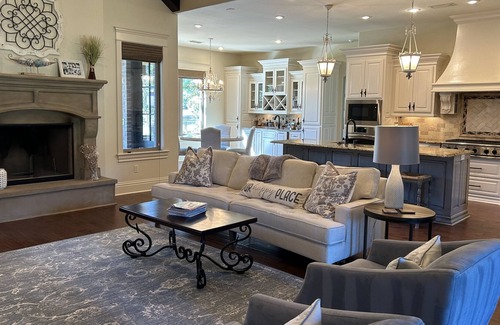 Conway Casa | Perfect setting for viewing the solar eclipse.