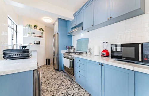 Hipodromo Condominio | Perfect Stay for Groups in Trendy La Roma Mexico!
