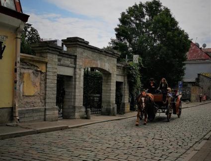 Old Town Apartamento | Perfect stay in Old Town with Parking