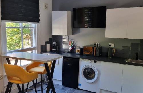 Hillrise Apartamento | Perfect Studio Stay - Close to Underground