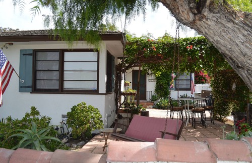 Old Town Casa | Perfect to see Old Town! Easy Walk to restaurants, parks, trails &Train Station!