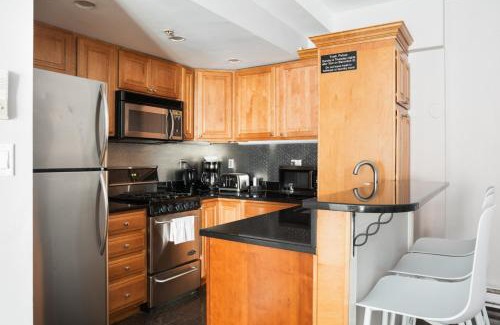 Theatre District Apartamento | Perfect Traveling Nurse Housing in Theatre District