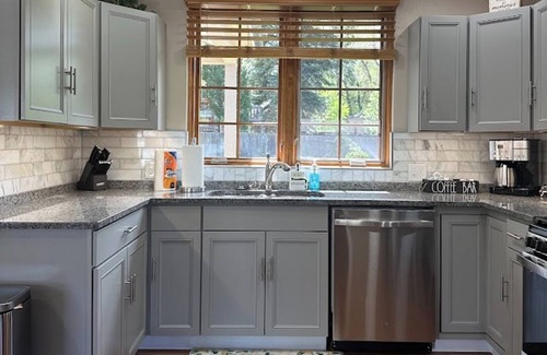 Broadmoor Casa | Perfect vacation home with amazing outdoor space, pet and handicapped friendly!