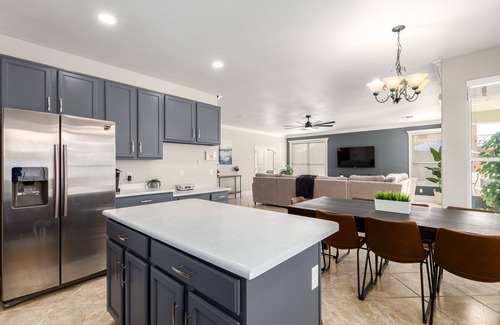 East Mesa Casa | Perfect winter getaway home {Heated POOL, SPA, BBQ, PUTTING GREEN}