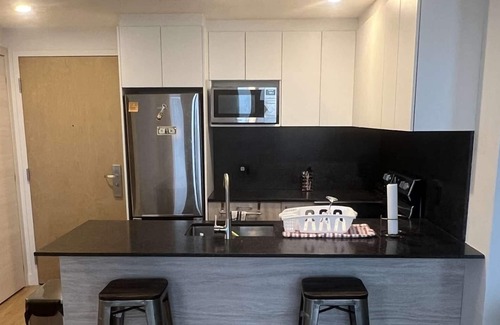 Southwest Apartamento | Perfectly Located Modern 2BR condo