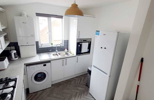 Horfield Apartamento | Perfectly Situated 2 Bedroom En-suite Maisonette in the Heart of Gloucester Road