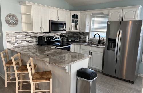 Surfside Beach Casa | Perfectly updated beach getaway to Ocean Lakes